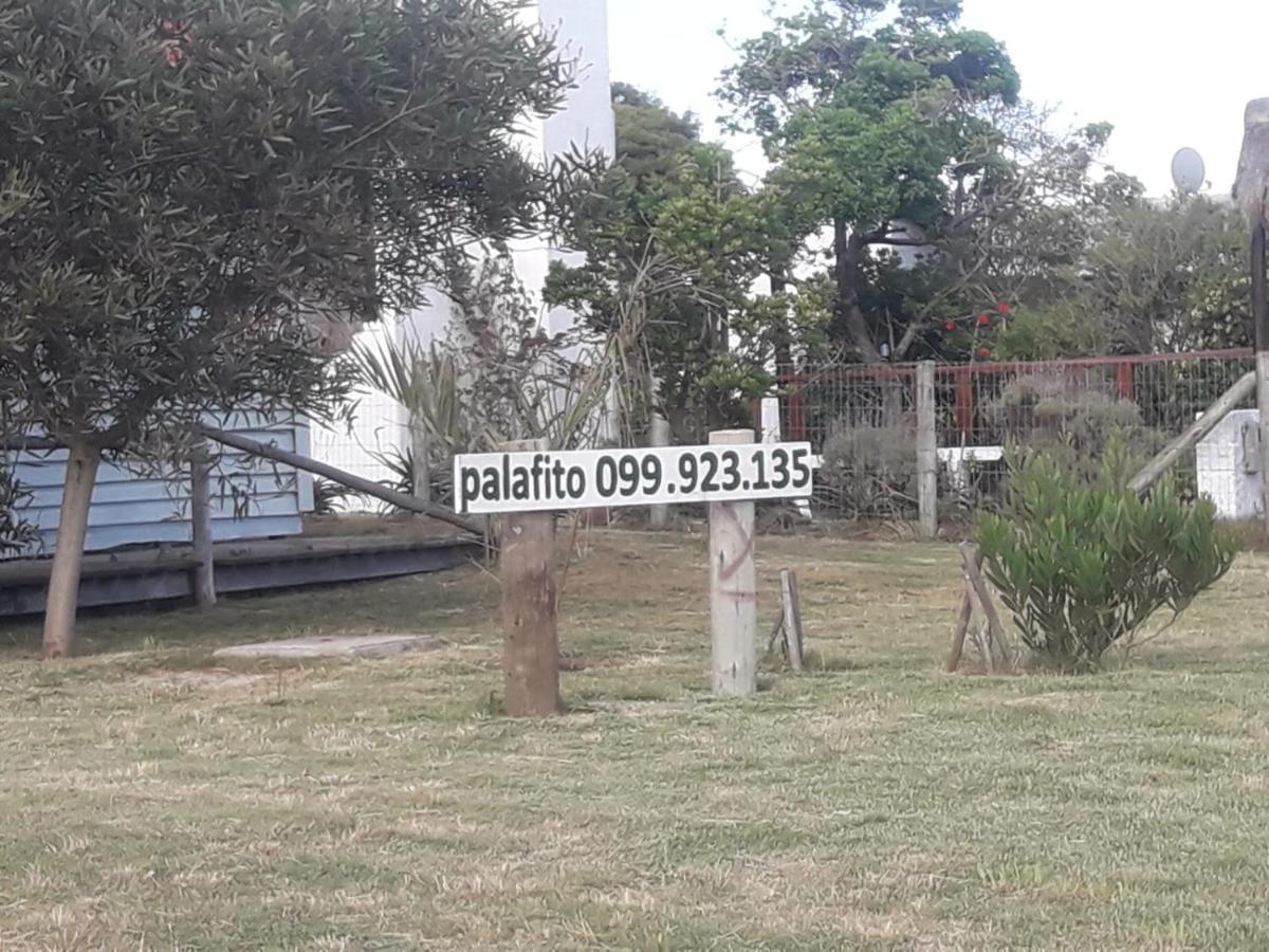 Palafito Apartment Aguas Dulces Exterior photo